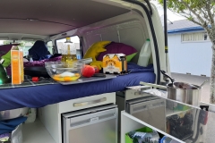 Pizza gelungen; ich versuche mich an einem Schokokuchen...