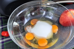 ... Eier, Zucker, Chaitee und Zimt...