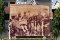 Genozid Museum Phnom Penh - Bild der 4 überlebenden Kinder