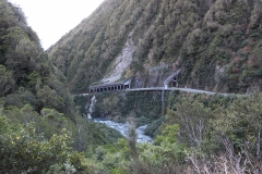 Blick vom Lookout Death Corner Richtung Otira Viadukt